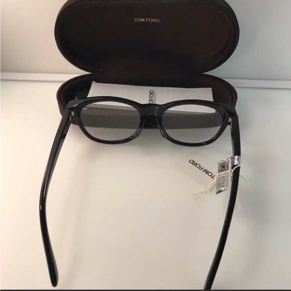 Tom Ford TF5433 001 Black Eyeglasses Frame RX 53-19 31 - Picture 6 of 7